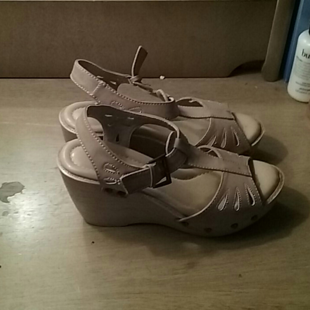 Tan wedge sandals
